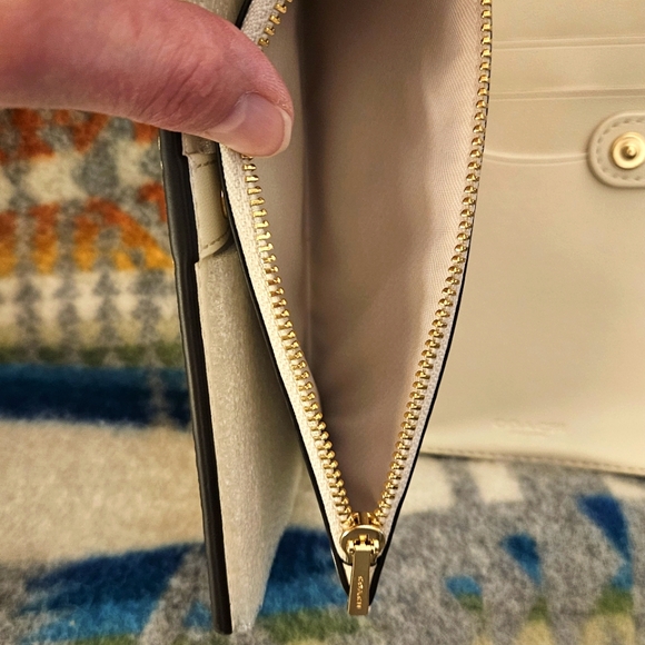 Authentic Coach Wallet - Picture 7 of 10